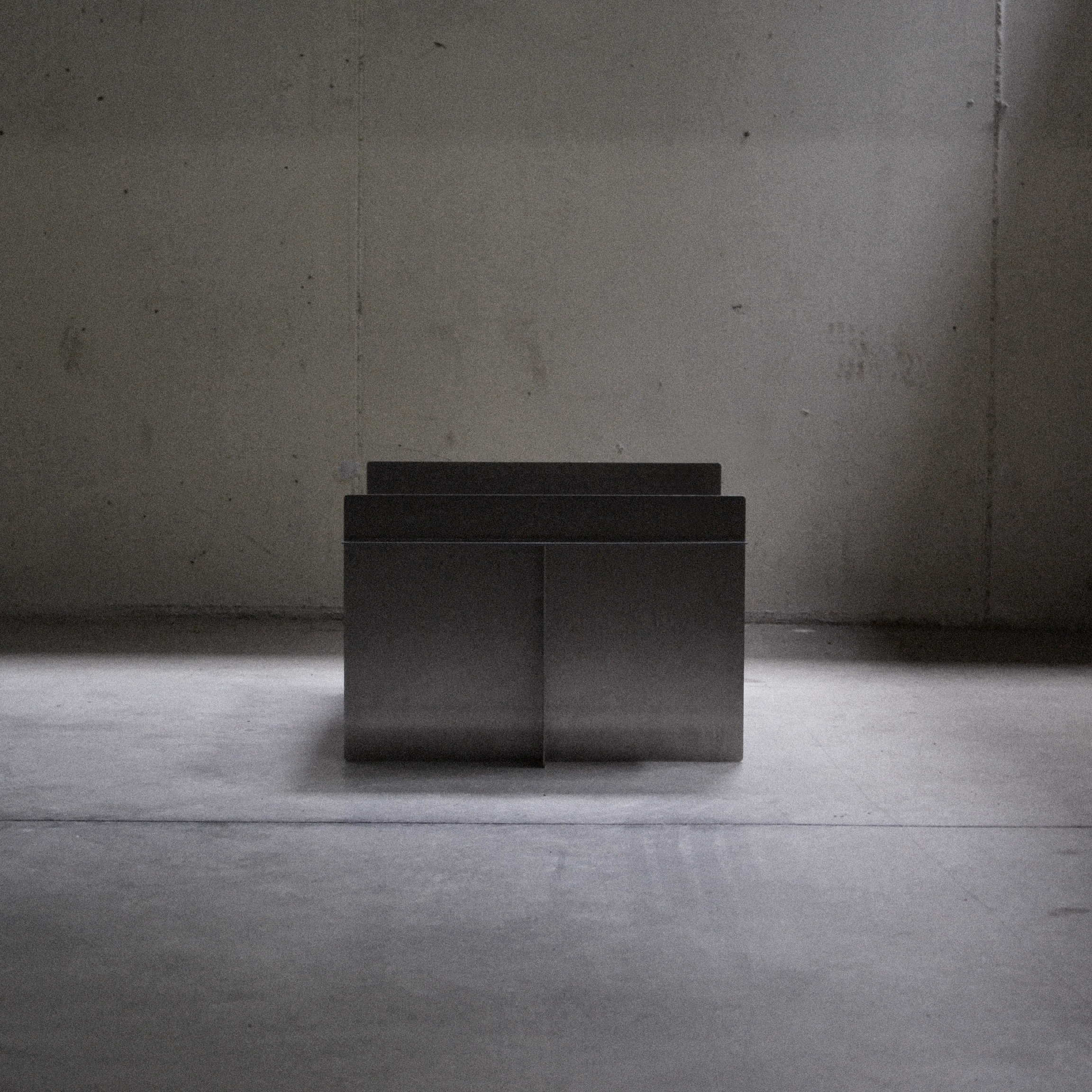 THE COFFEE TABLE