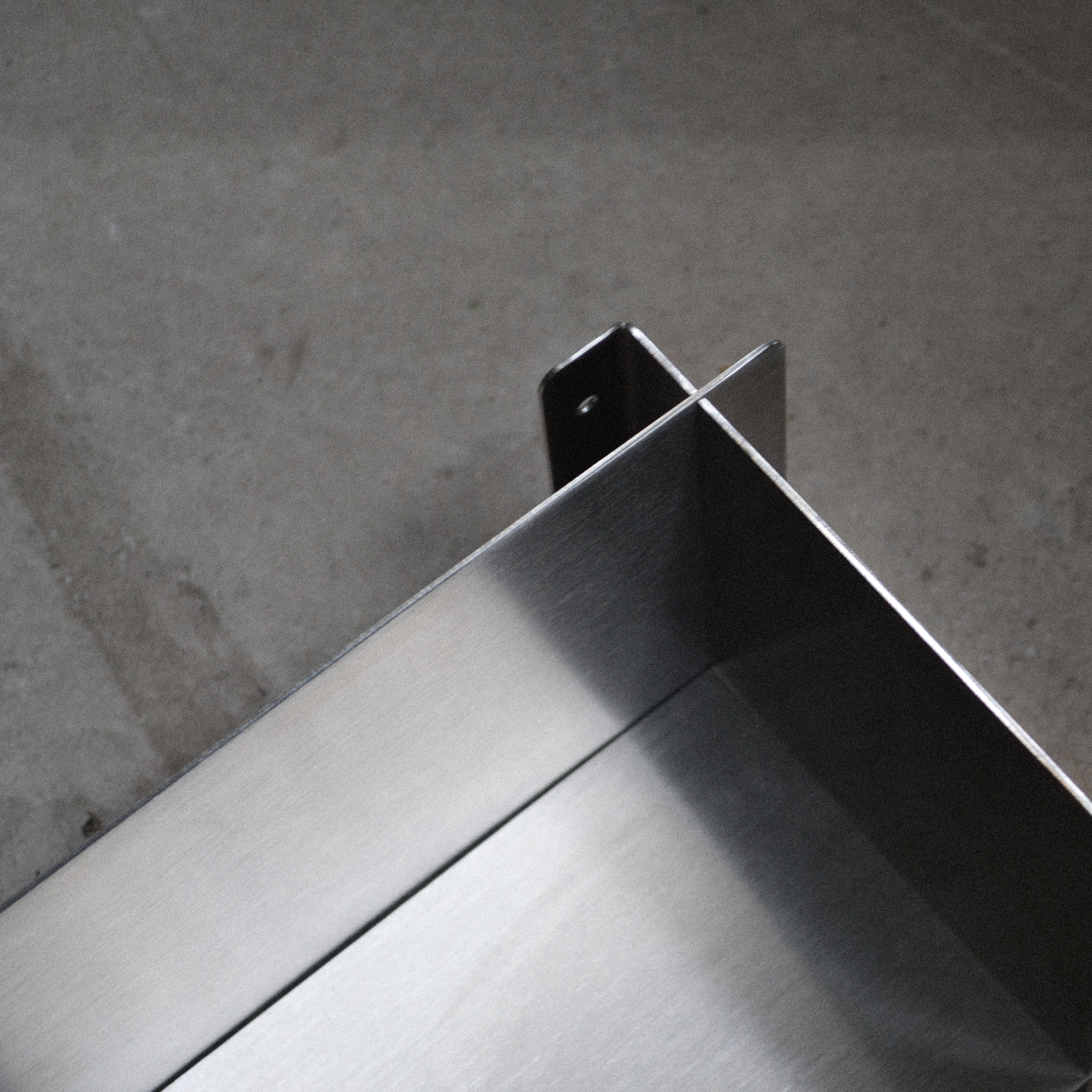 THE SHELF 60